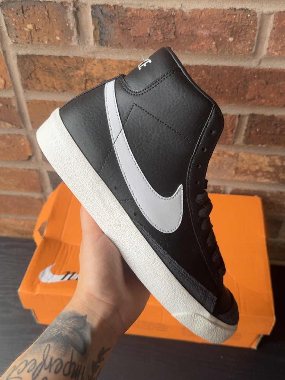 Nike Black and White High-Top Blazer Mid. NO BOX